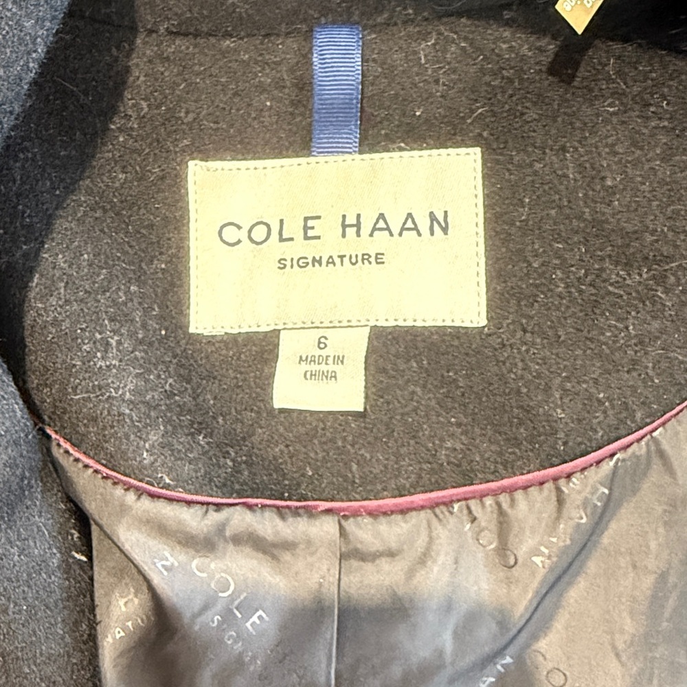 Cole Haan Signature Women's Black Classic Pea Coat Size 6-8 Excellent Like New - Picture 8 of 10
